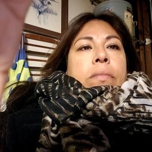 Meet your Posher, Bertilia